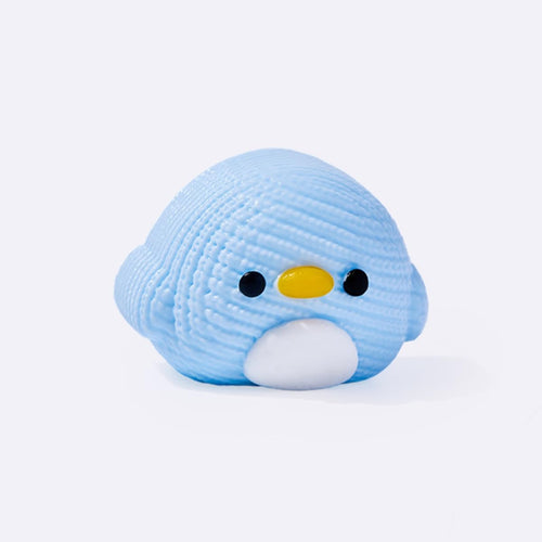 Knitted mini penguin squishy slow rising sensory toy