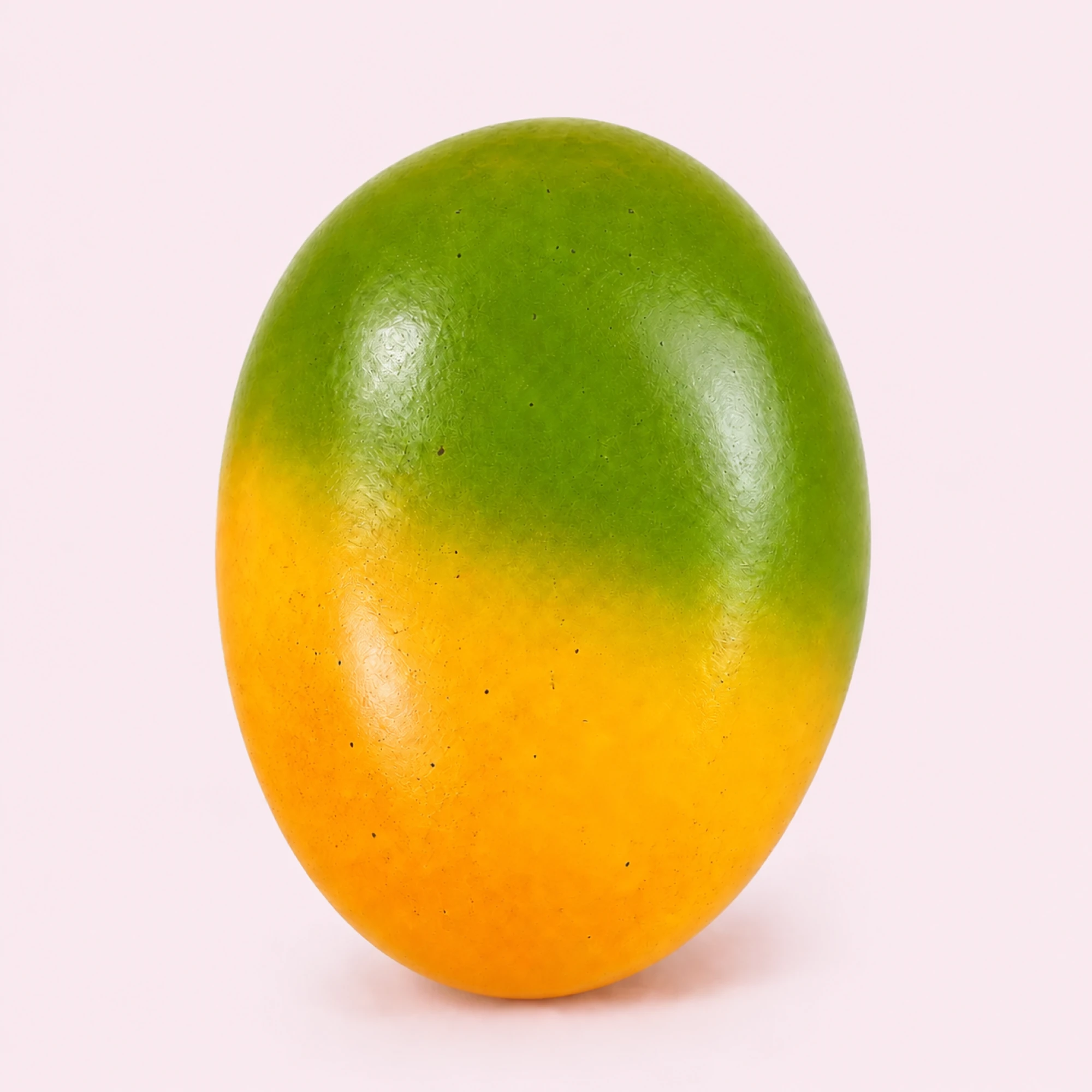 Color-Changing Mango Squishy — 8 cm Temperature-Change Toy