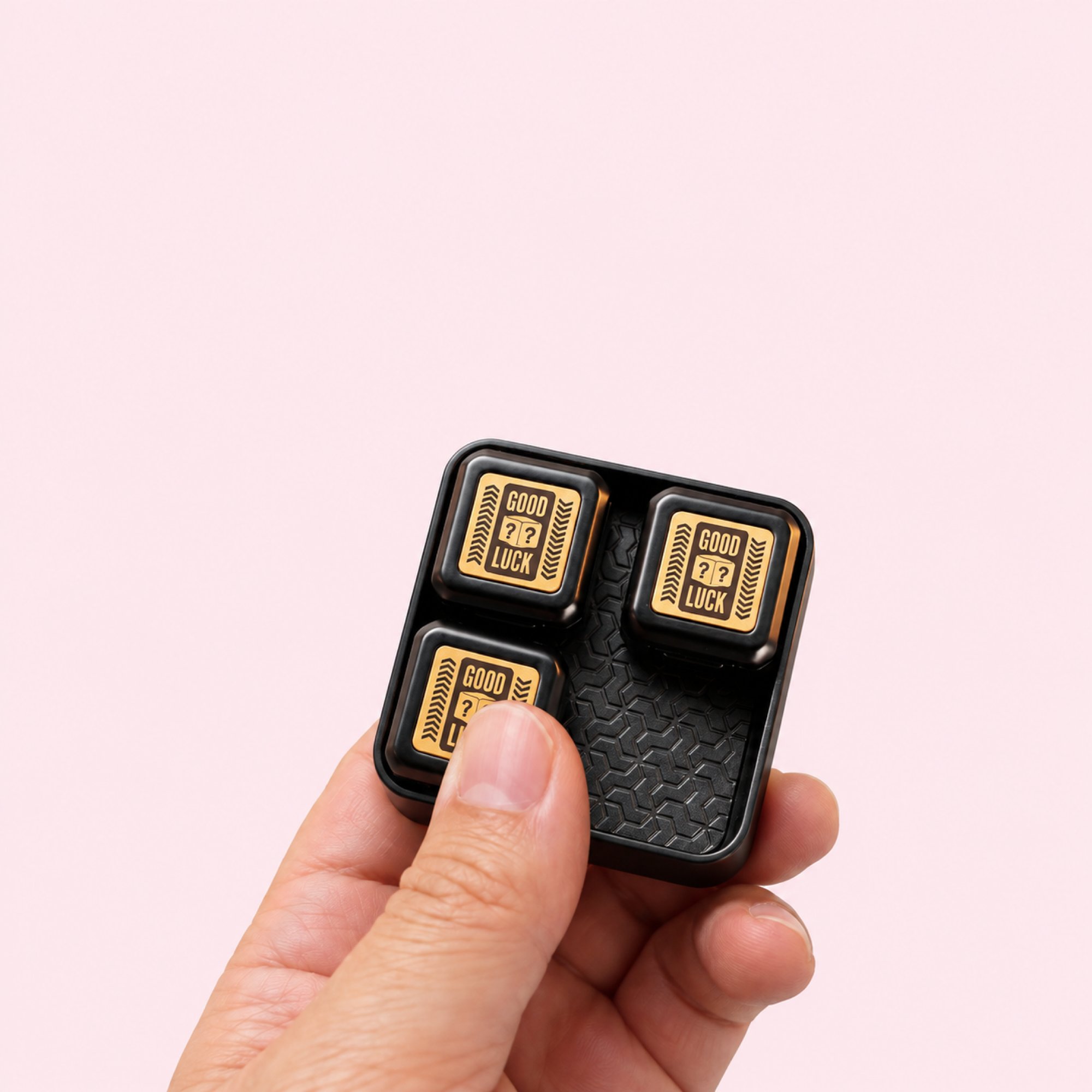 MAGNETIC FIDGET BOX photo